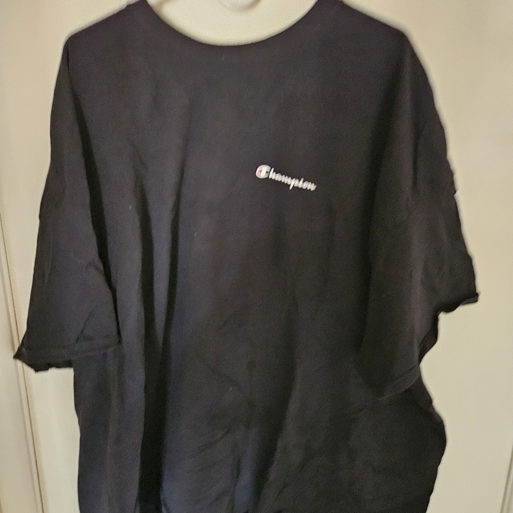 5lxl black champion t shirt